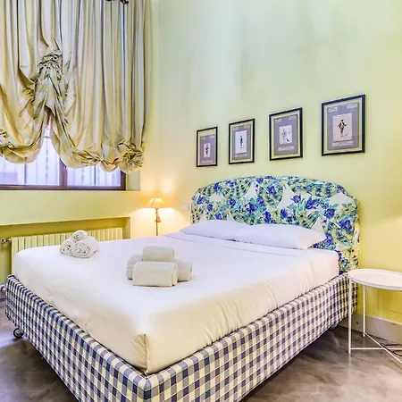 Sarpi Apartment