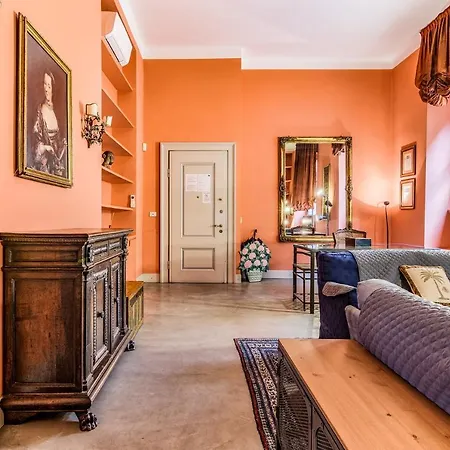 Apartment Sarpi Milan